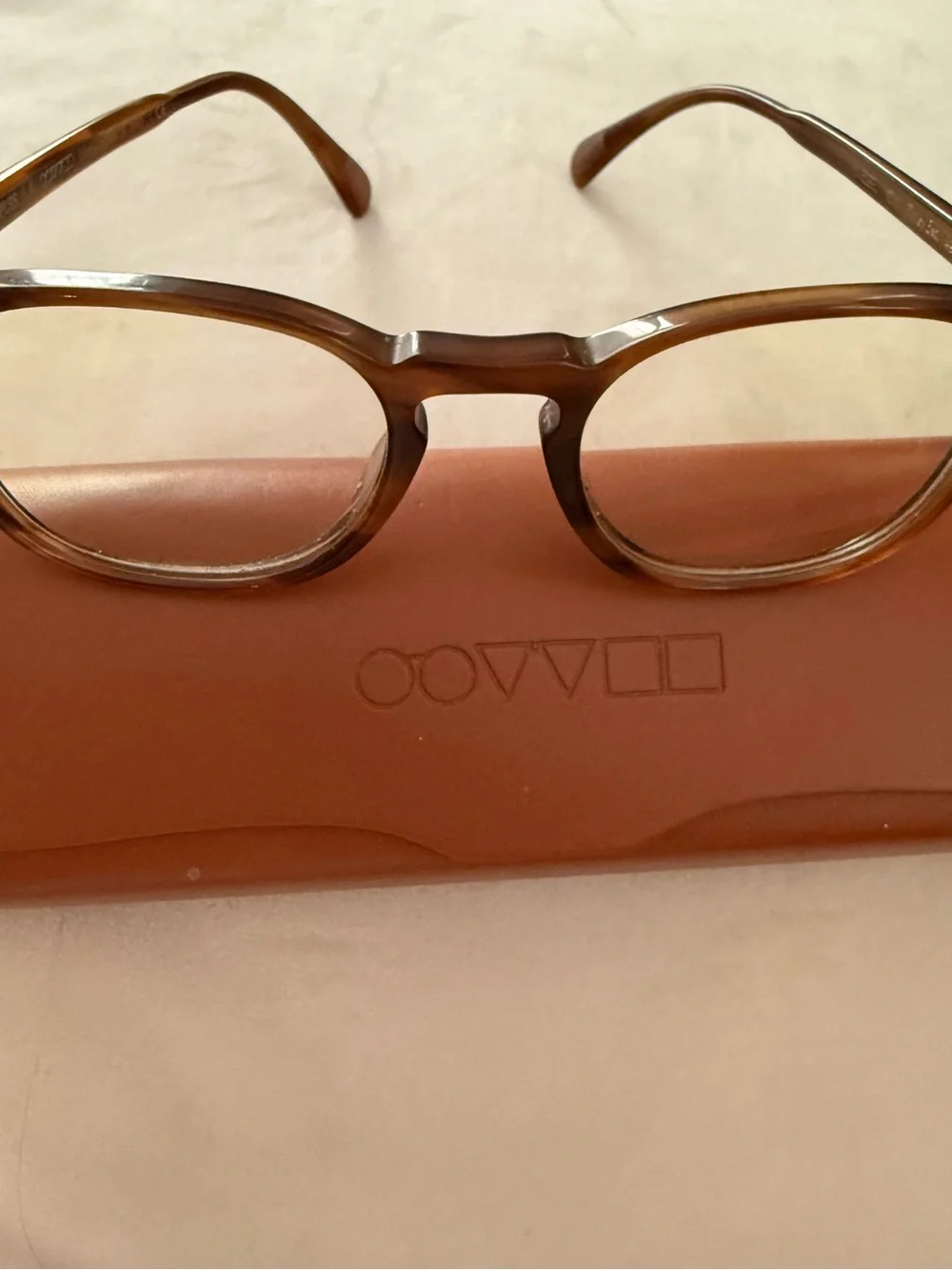 Oliver Peoples Brown Finley Esq. OV5298U Eyeglasses w/original case.